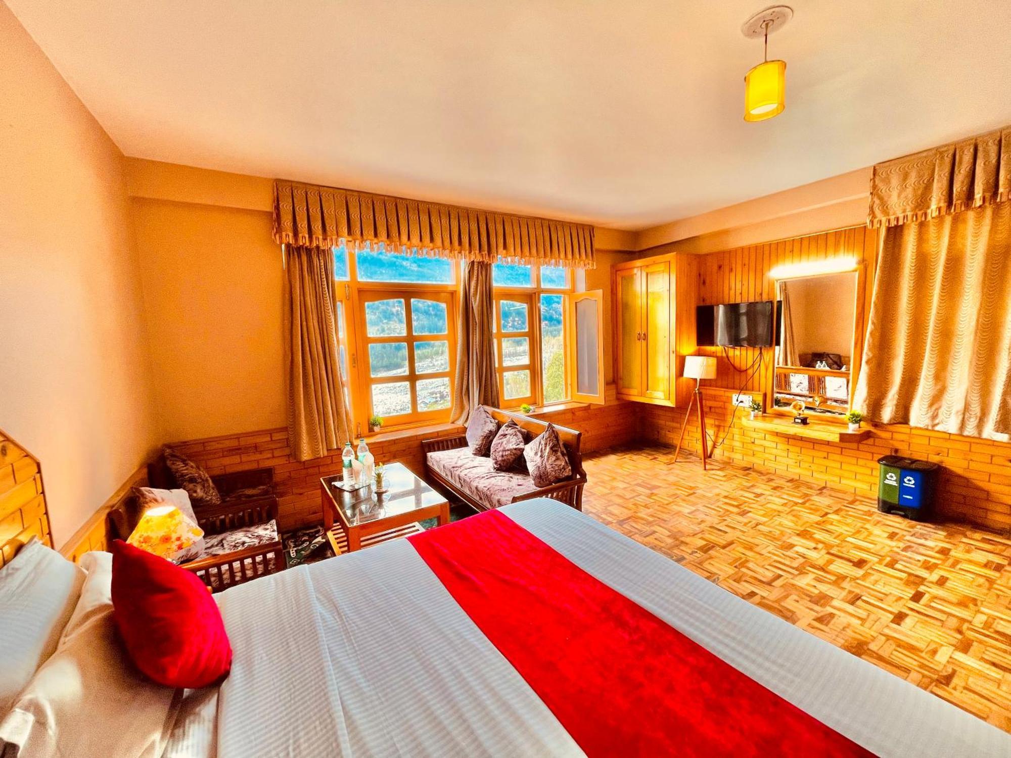 Hotel Hollywood Vibes #Riverview #Premium Rooms #Prime Location #Most Awarded #Parking #Top Rated #Open Terrace #Lawn #Best Selling Hotel In Manali Экстерьер фото