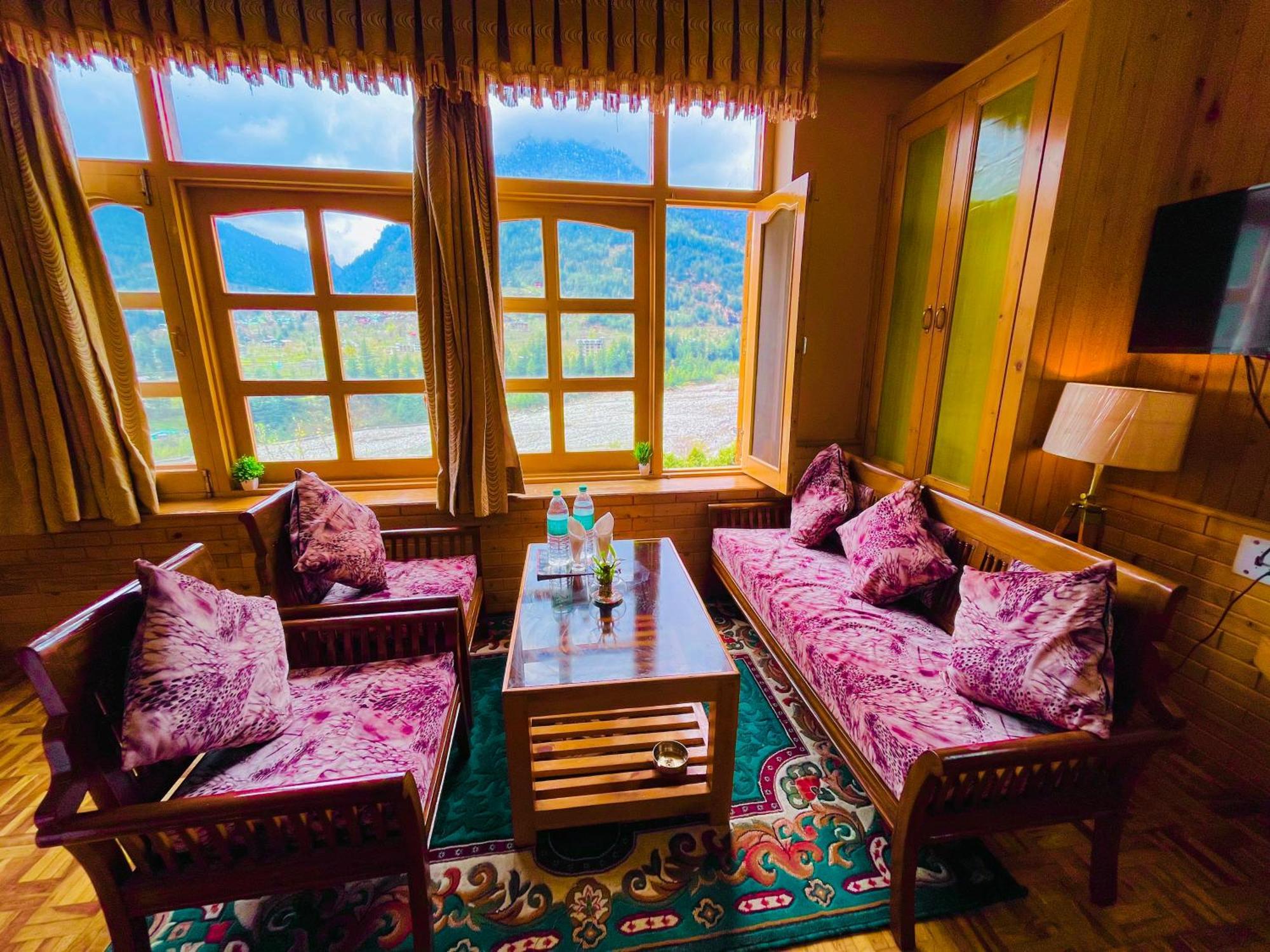 Hotel Hollywood Vibes #Riverview #Premium Rooms #Prime Location #Most Awarded #Parking #Top Rated #Open Terrace #Lawn #Best Selling Hotel In Manali Экстерьер фото