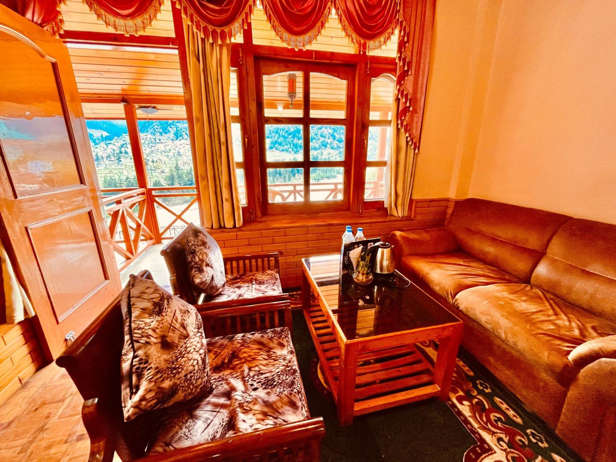 Hotel Hollywood Vibes #Riverview #Premium Rooms #Prime Location #Most Awarded #Parking #Top Rated #Open Terrace #Lawn #Best Selling Hotel In Manali Экстерьер фото