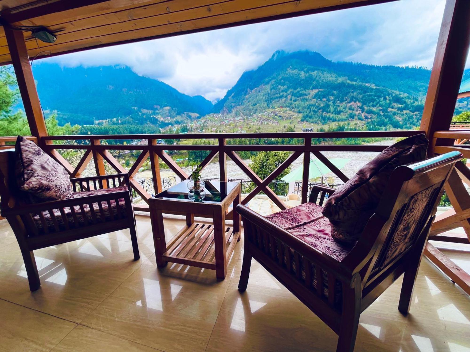Hotel Hollywood Vibes #Riverview #Premium Rooms #Prime Location #Most Awarded #Parking #Top Rated #Open Terrace #Lawn #Best Selling Hotel In Manali Экстерьер фото