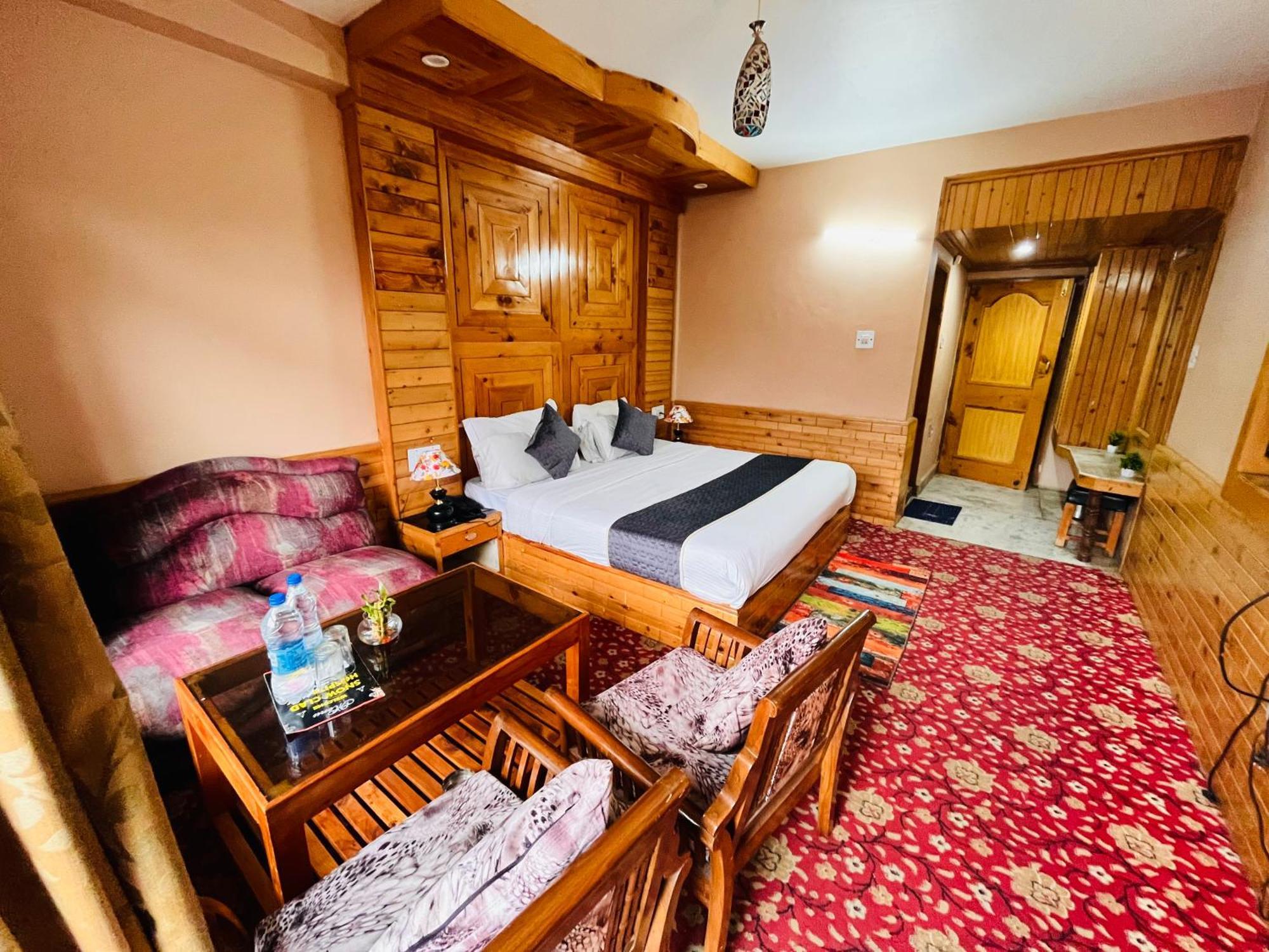 Hotel Hollywood Vibes #Riverview #Premium Rooms #Prime Location #Most Awarded #Parking #Top Rated #Open Terrace #Lawn #Best Selling Hotel In Manali Экстерьер фото
